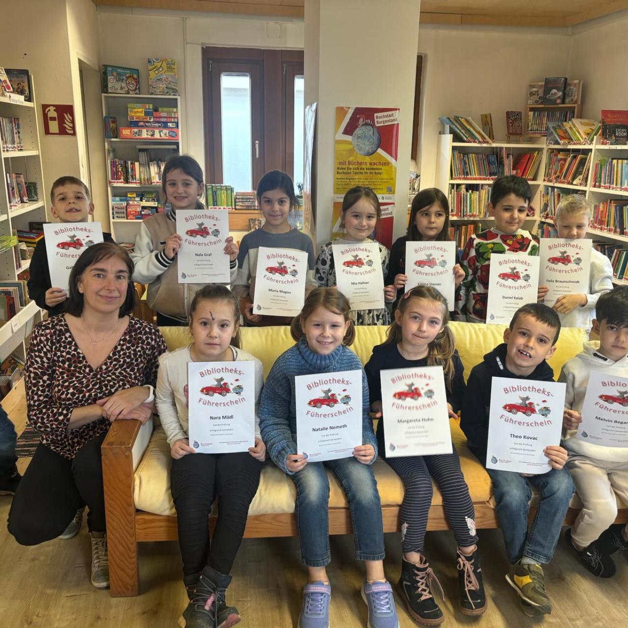 1. Klasse Volksschule Mönchhof